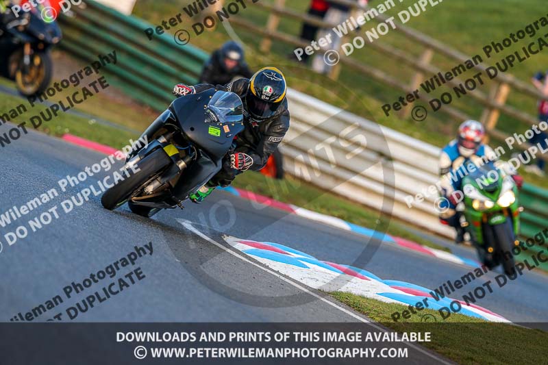 PJM Wedding Photography;enduro digital images;event digital images;eventdigitalimages;mallory park;mallory park photographs;mallory park trackday;mallory park trackday photographs;no limits trackdays;peter wileman photography;racing digital images;trackday digital images;trackday photos